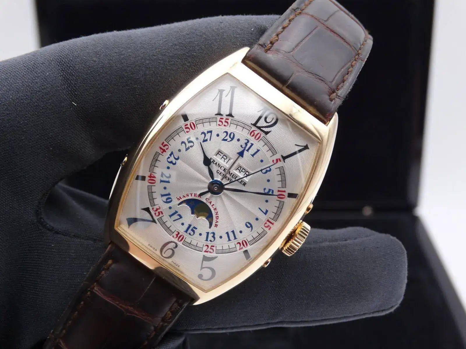 Franck Muller Curvex Cintree Master Calendar Gold 01853.webp