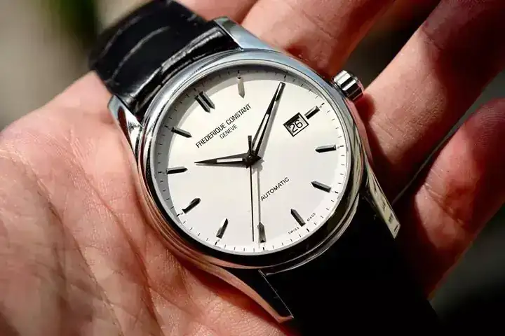 frederique-constant-fc-303s6b6-classics-watch-43mm1.jpg.webp