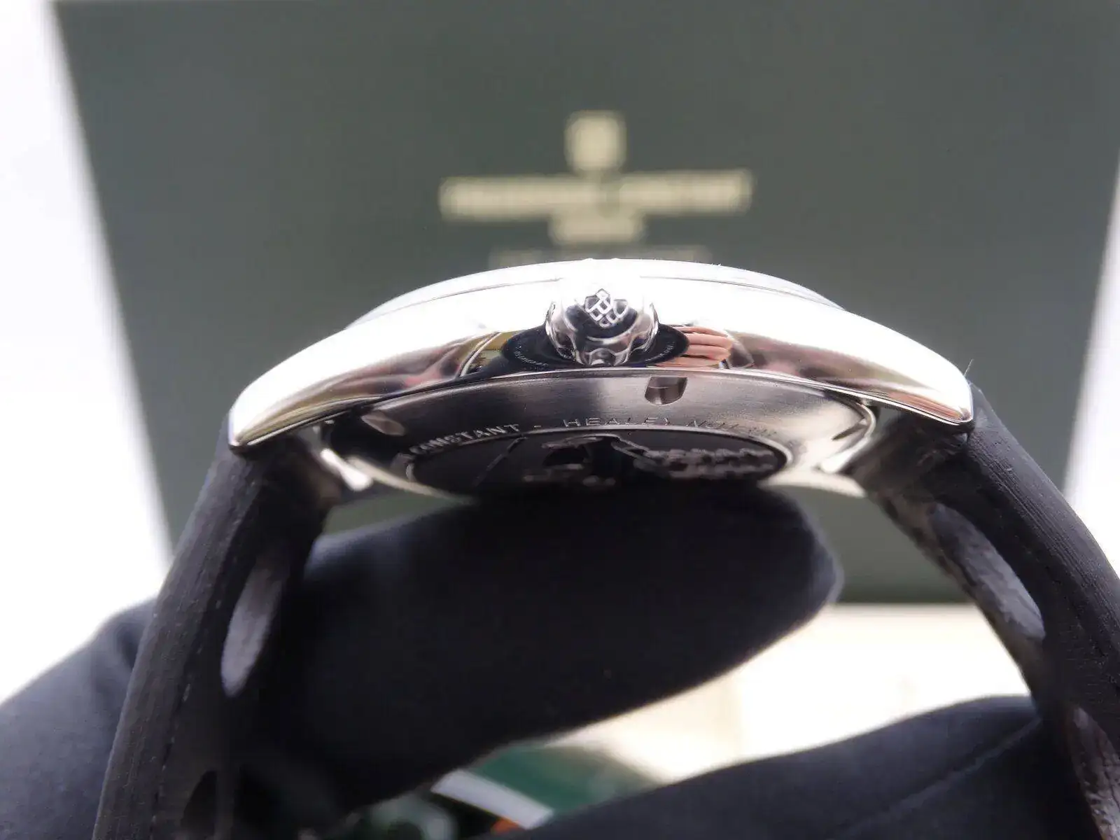 frederique constant healey limited edition 8848.webp