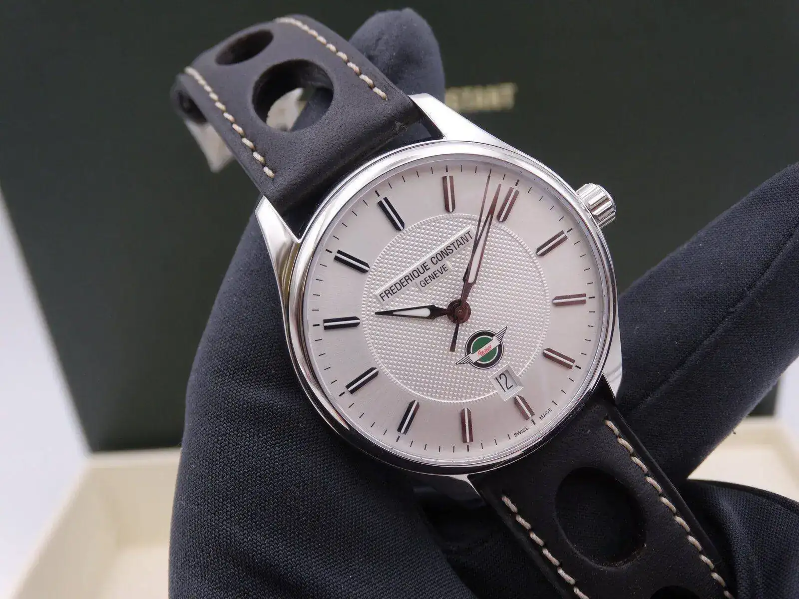 frederique constant healey limited edition 8862.webp