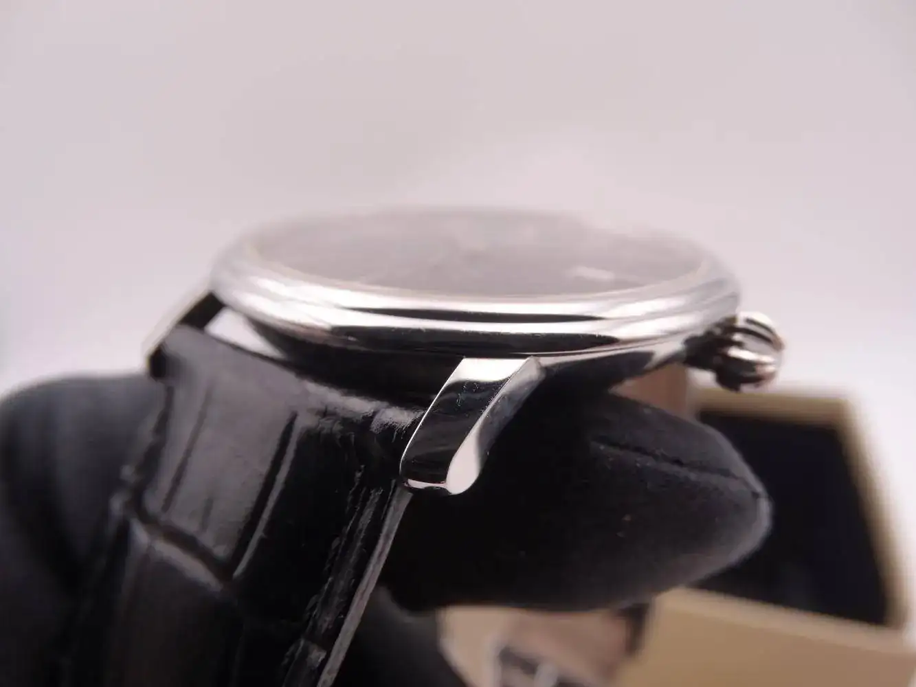 frederique constant slimline small seconds automatic 5010.webp