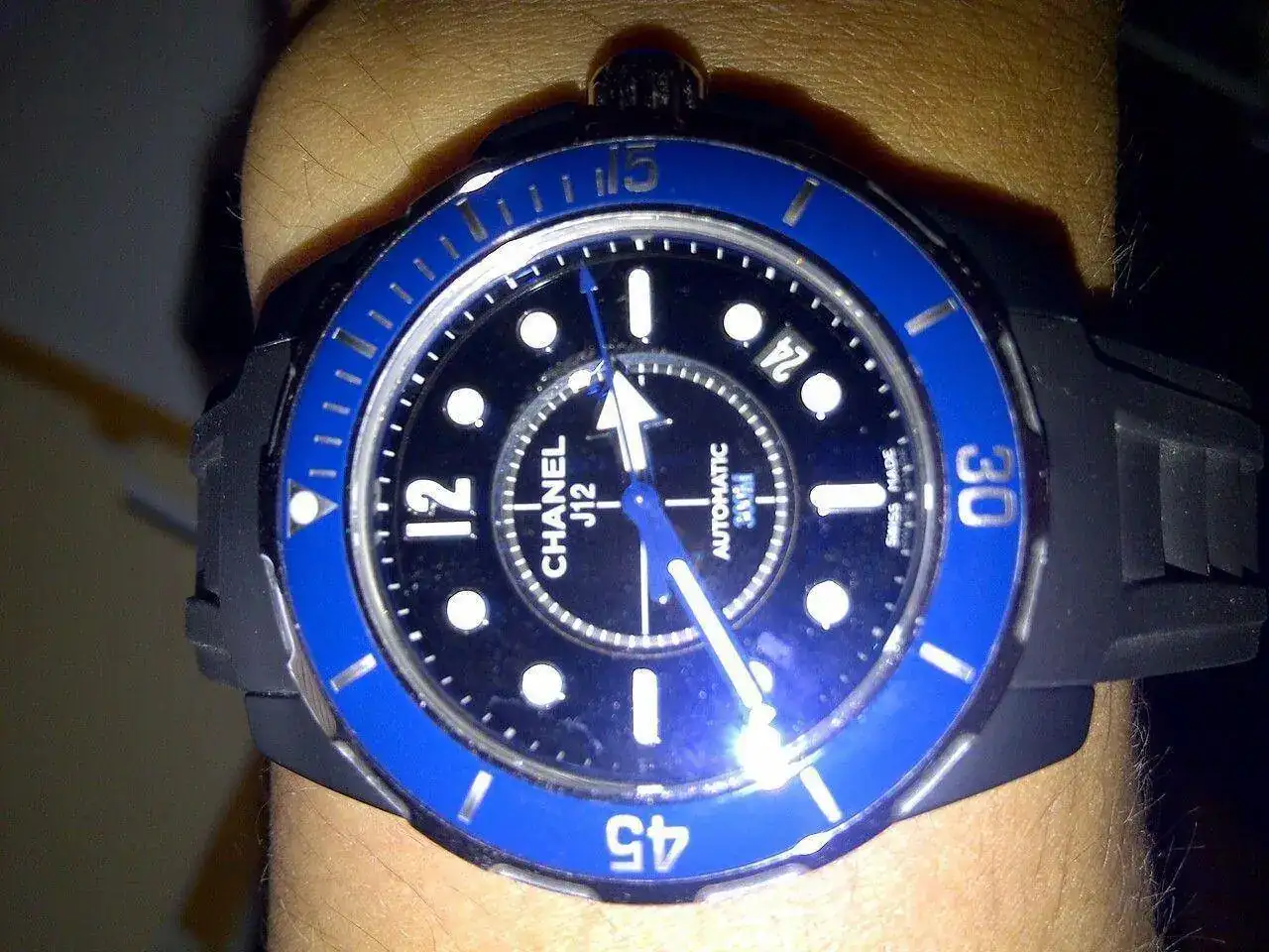 -fsot-chanel-j12-marine-42-lnib-img-20120512-00006.webp