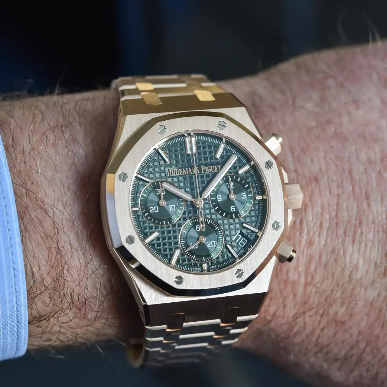 fwinding-Chronograph-41mm-26240-50th-anniversary-4.webp