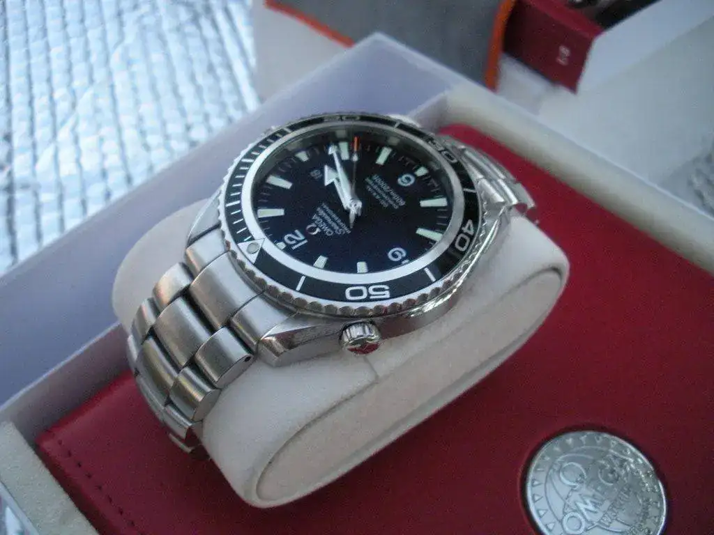 ga-Seamaster-Planet-Ocean-455mm-ref.-2200.50.00-06.webp