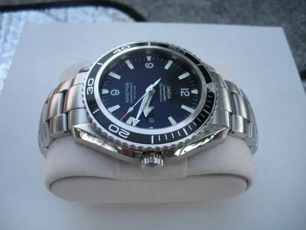 ga-Seamaster-Planet-Ocean-455mm-ref.-2200.50.00-08.webp