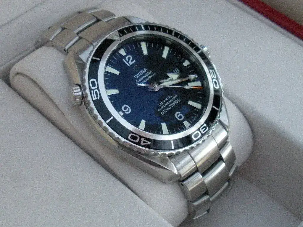 ga-Seamaster-Planet-Ocean-455mm-ref.-2200.50.00-21.webp