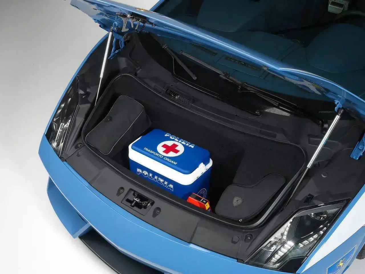 -Gallardo-LP560-4-Polizia-Organ-Transport-1280x960.webp