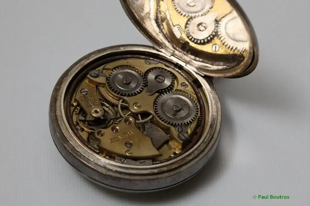 gandhi-pocketwatch-zenith-movement.webp