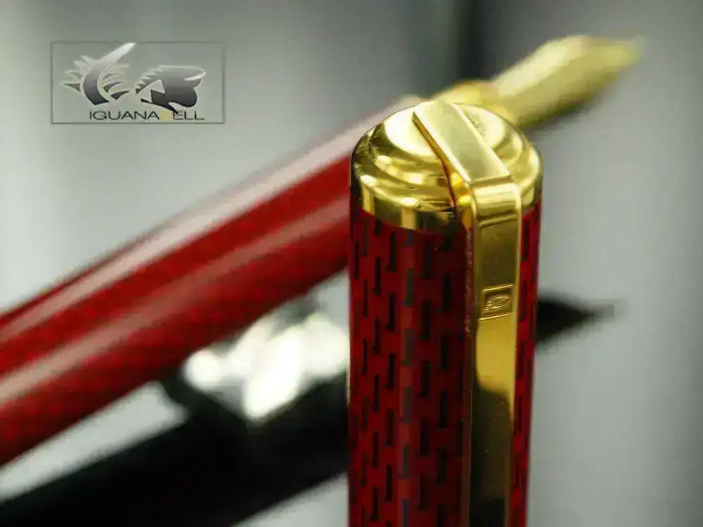 -Gatsby-Fountain-Pen-Red-Lacquer-and-Gold-431291-5.webp