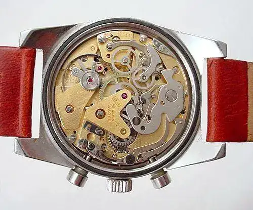 ge-bulova-divers-chronograph-valjoux-7733-nice-bc3.webp