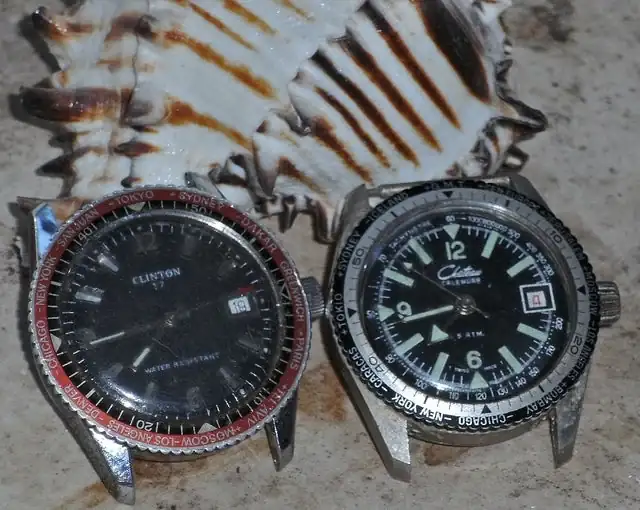 ge-divers-not-so-much-love-6159220990_2e591227a4_z.webp