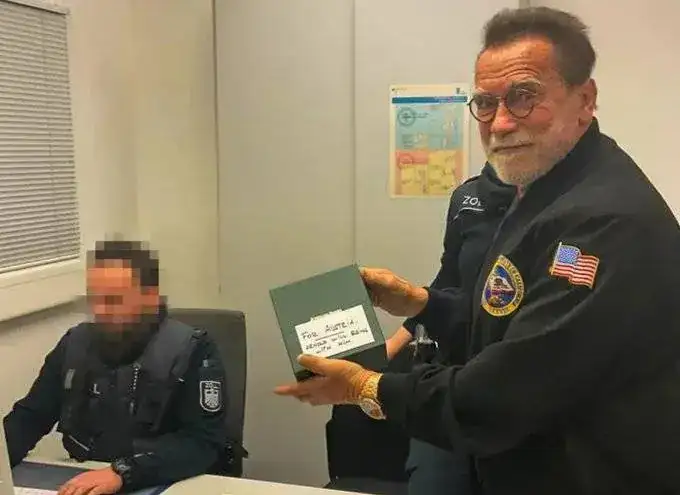 GEEPpjfWIAAYhs- (1).webp