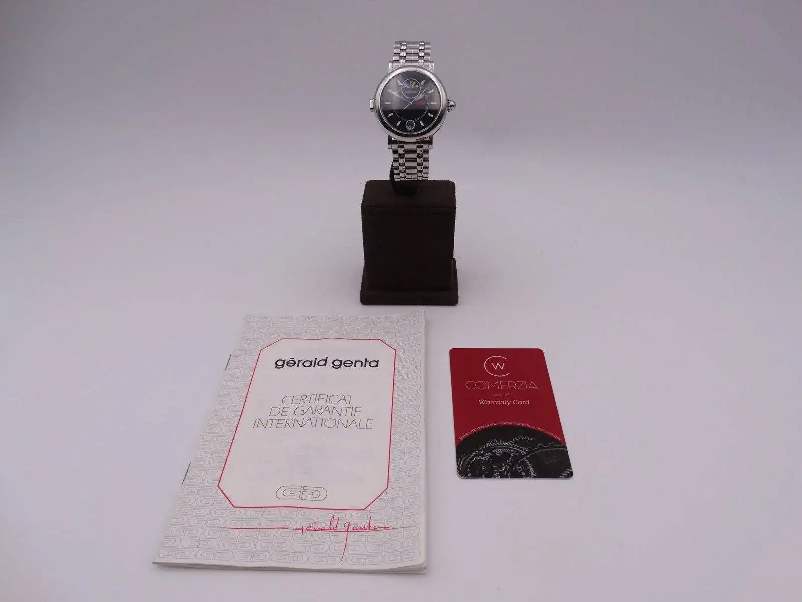 Gerald Genta Night & Day 08302.webp