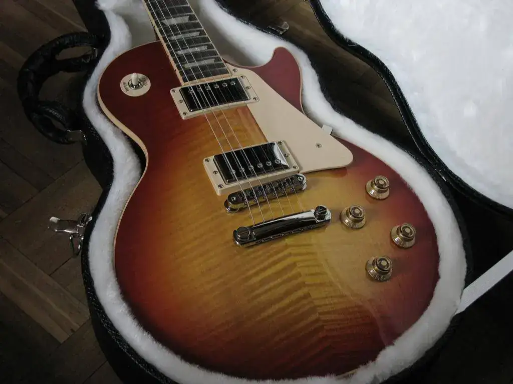 Gibson 009.webp
