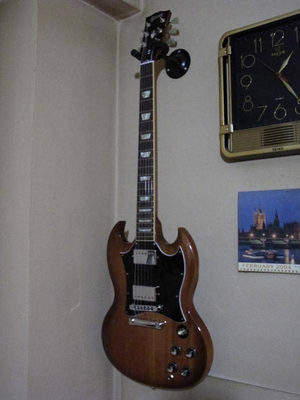 Gibson SG Standard 001.jpg