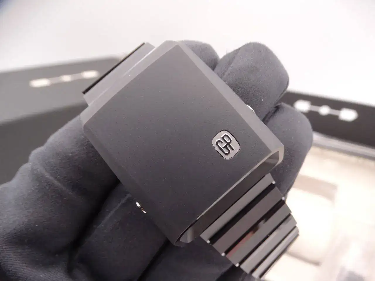 Girard Perregaux Casquette 03040.webp