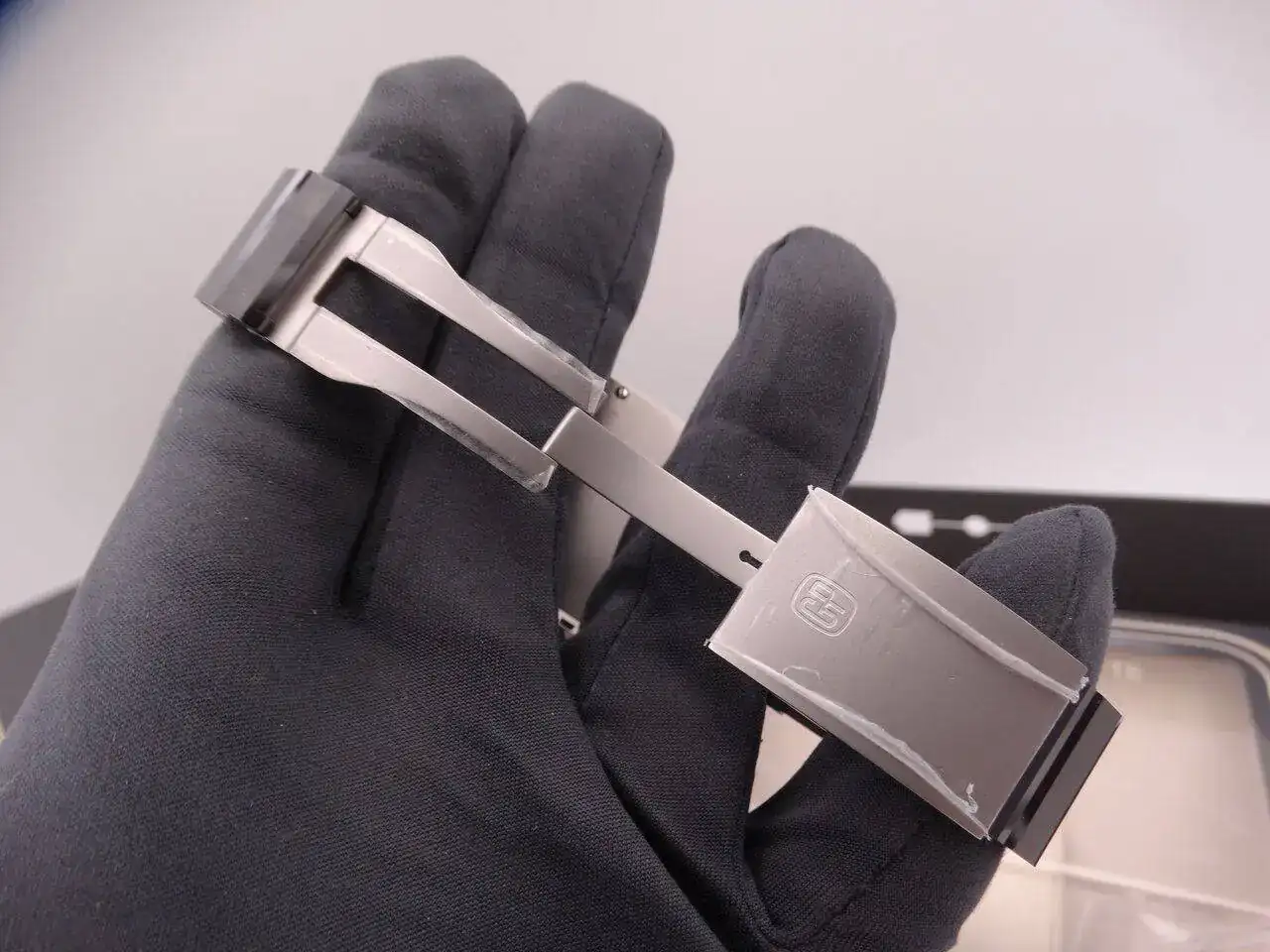 Girard Perregaux Casquette 03050.webp