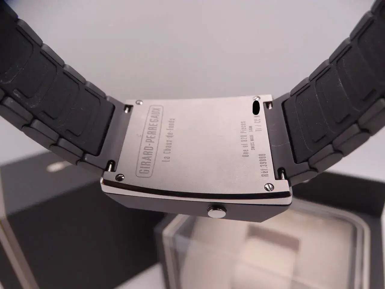 Girard Perregaux Casquette 03051 copia.webp