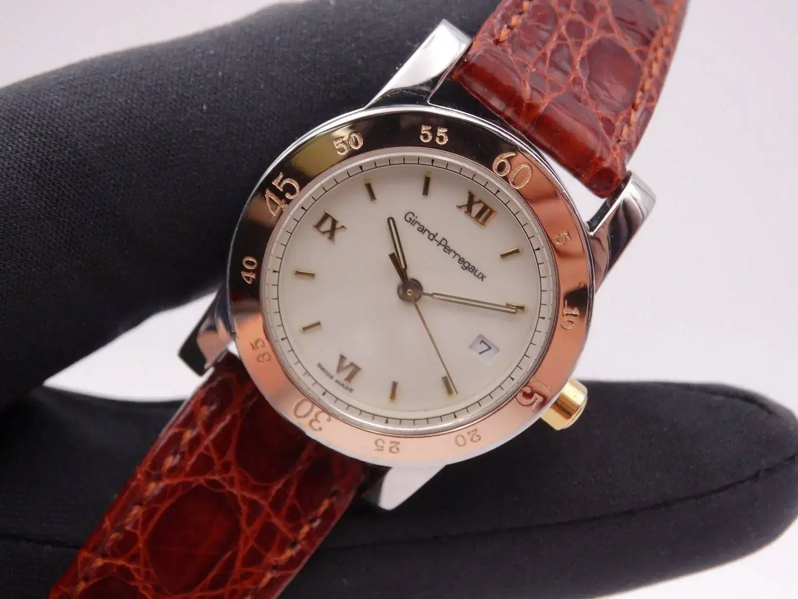 girard perregaux lady steel gold 4733.webp