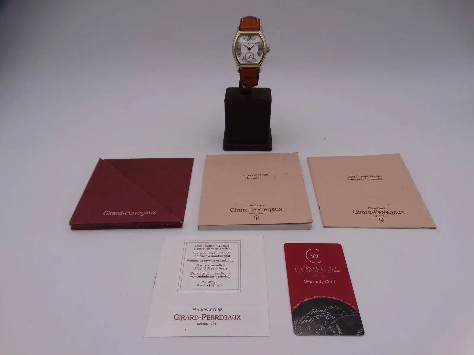 Girard Perregaux Richeville 01744.webp