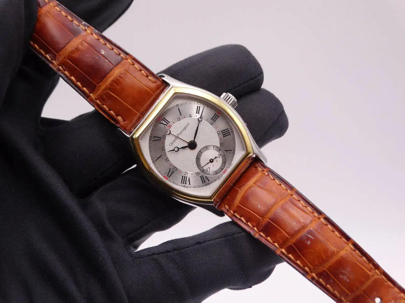 Girard Perregaux Richeville 01764.webp