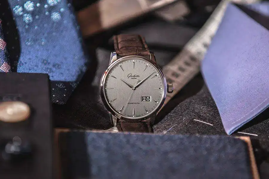 Colección Senator de Glashuütte - Relojes Especiales - Colección Senator de Glashuütte - Relojes Especiales