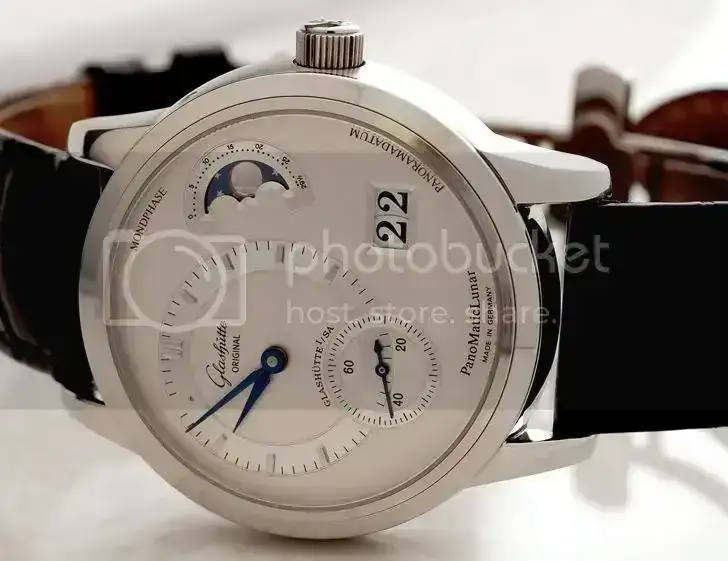 GlashuttePanoMaticLunar.webp