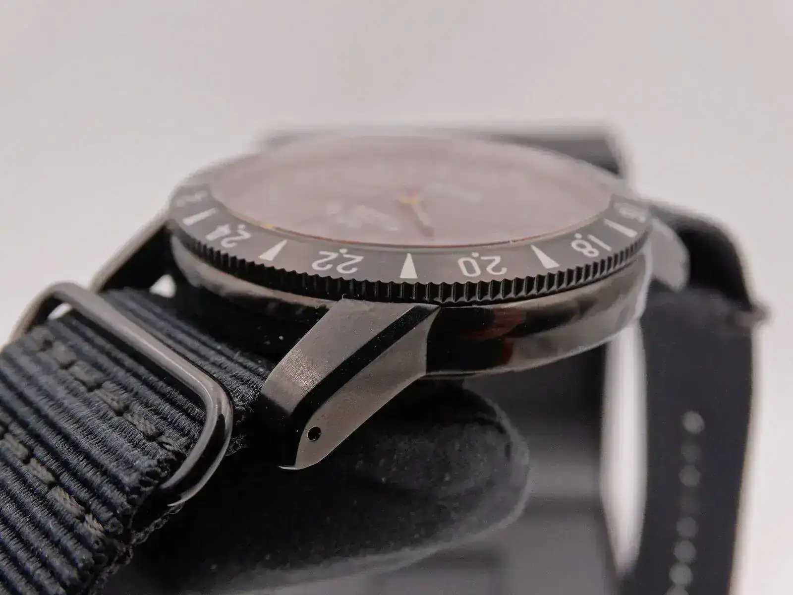 Glycine Airman Base 22 GMT Purist 9671.webp