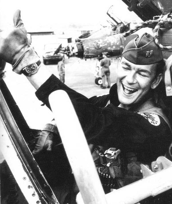 Glycine Airman Vietnam War.jpg