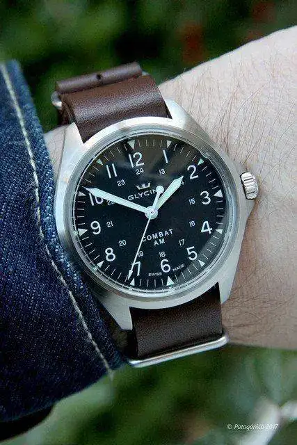 Glycine-NATO-cuero.webp