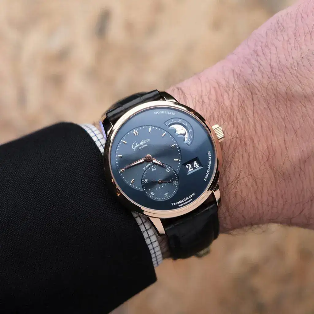GO-panomaticlunar-wristy-1024x1024.webp