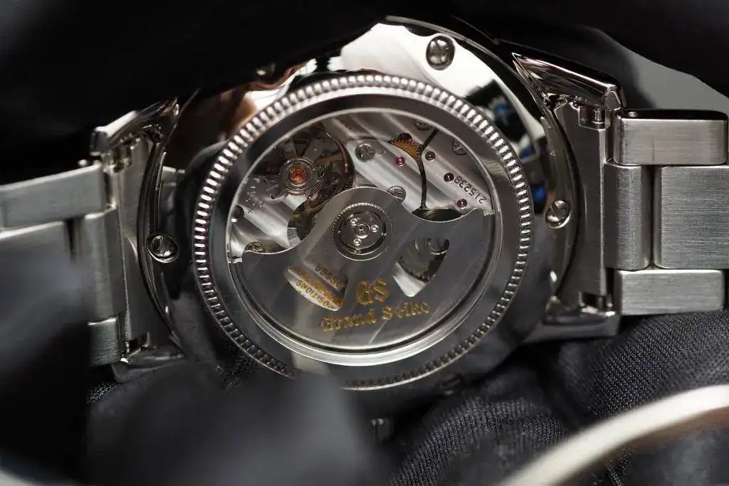 Grand-Seiko-caliber-9S66-movement.webp