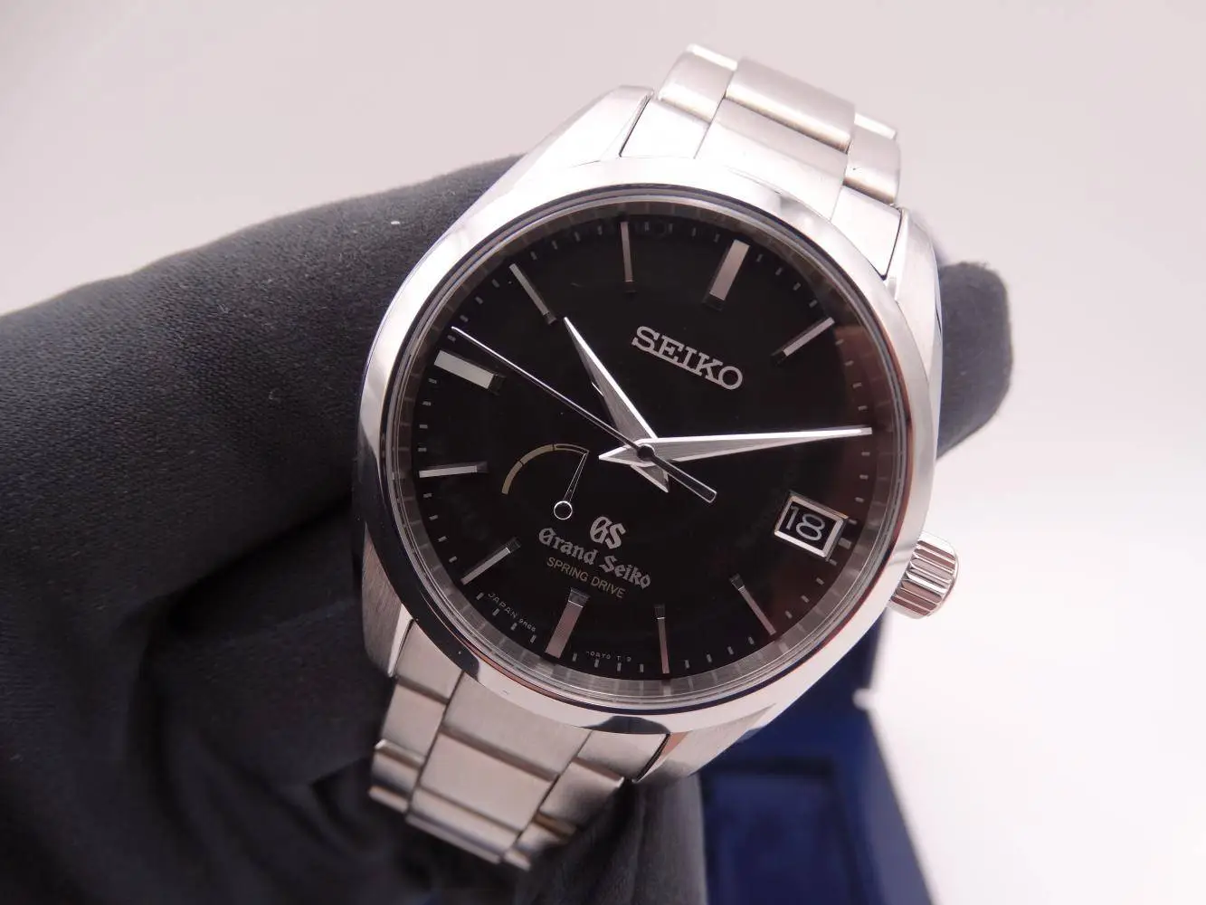 grand seiko mechanical spring drive 1833.webp