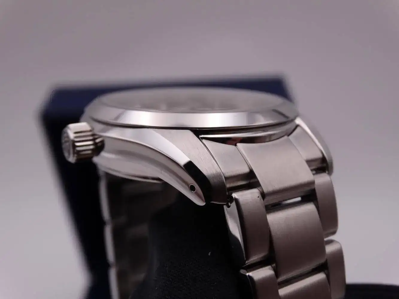 grand seiko mechanical spring drive 1845.webp