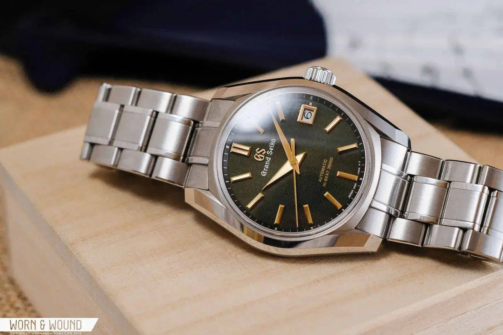 Grand-Seiko-Season-Summer-SBGH271-2.webp