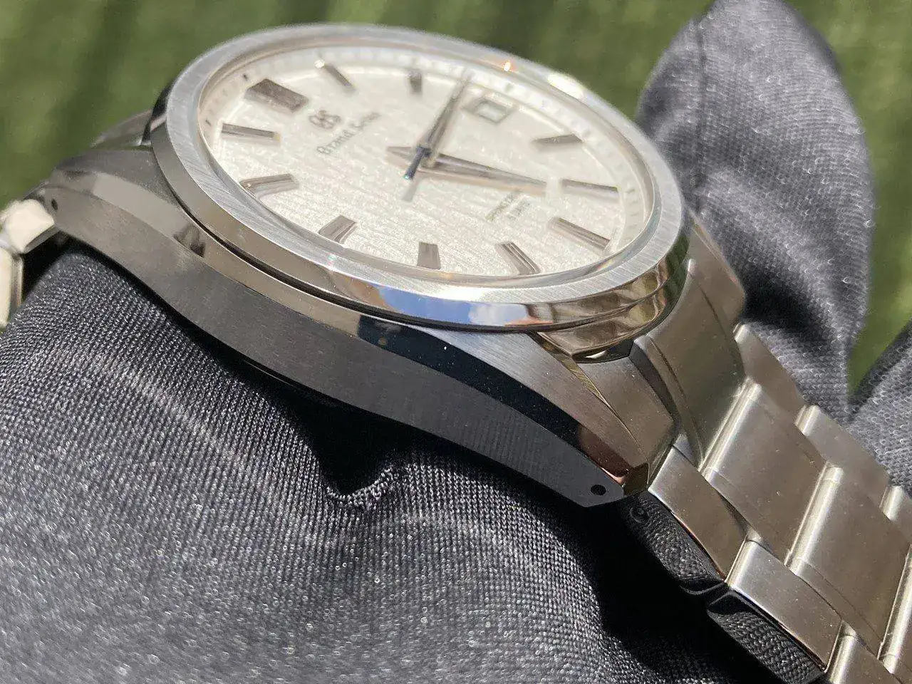 Grand Seiko SLGA009-18.JPG