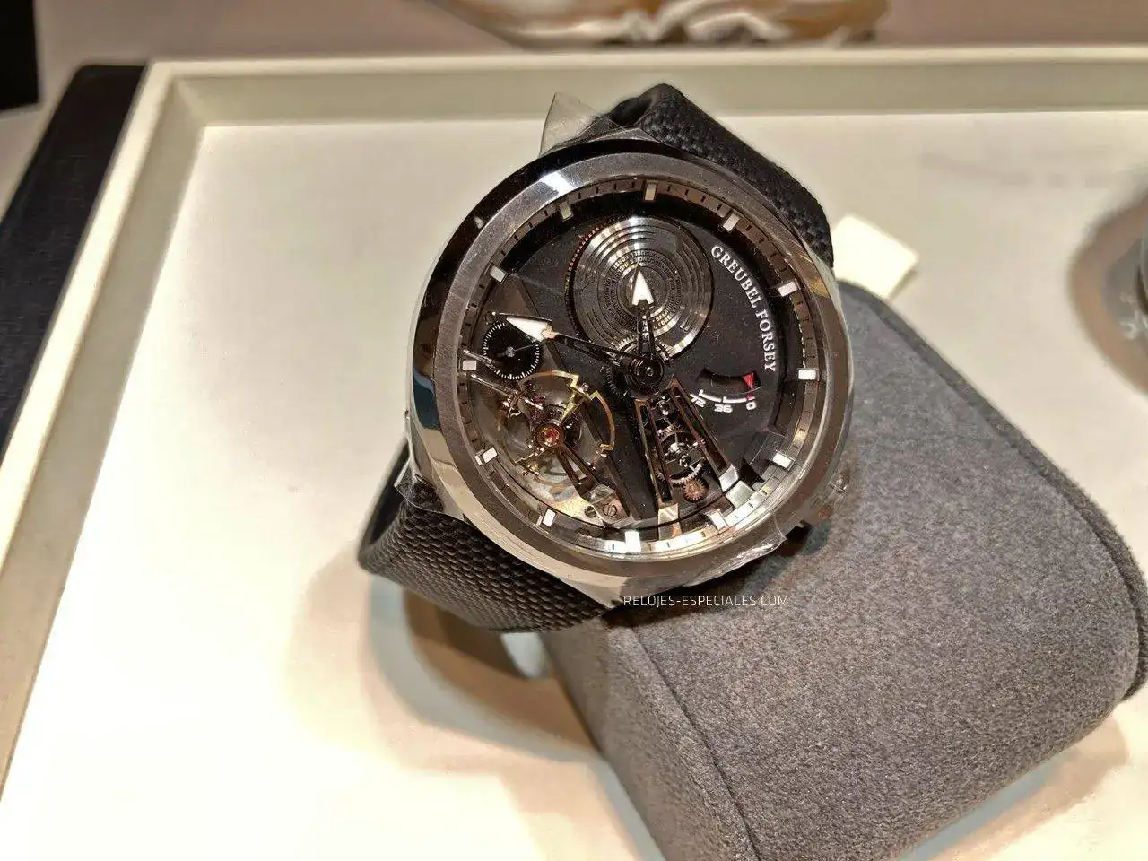 Greubel Forsey Balacier Convexe_2.JPG