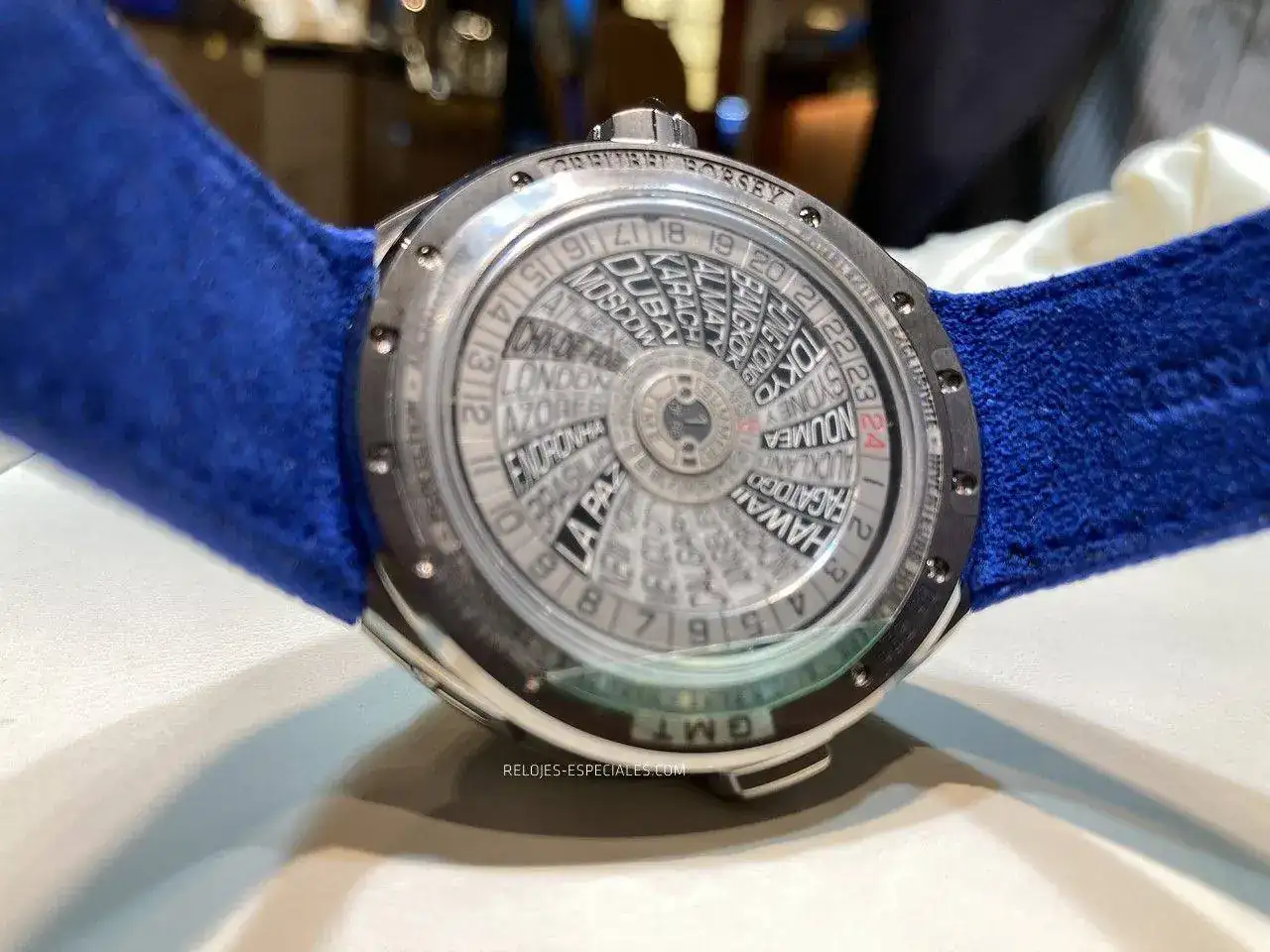 Greubel Forsey GMT Balacier Convexe_2.JPG