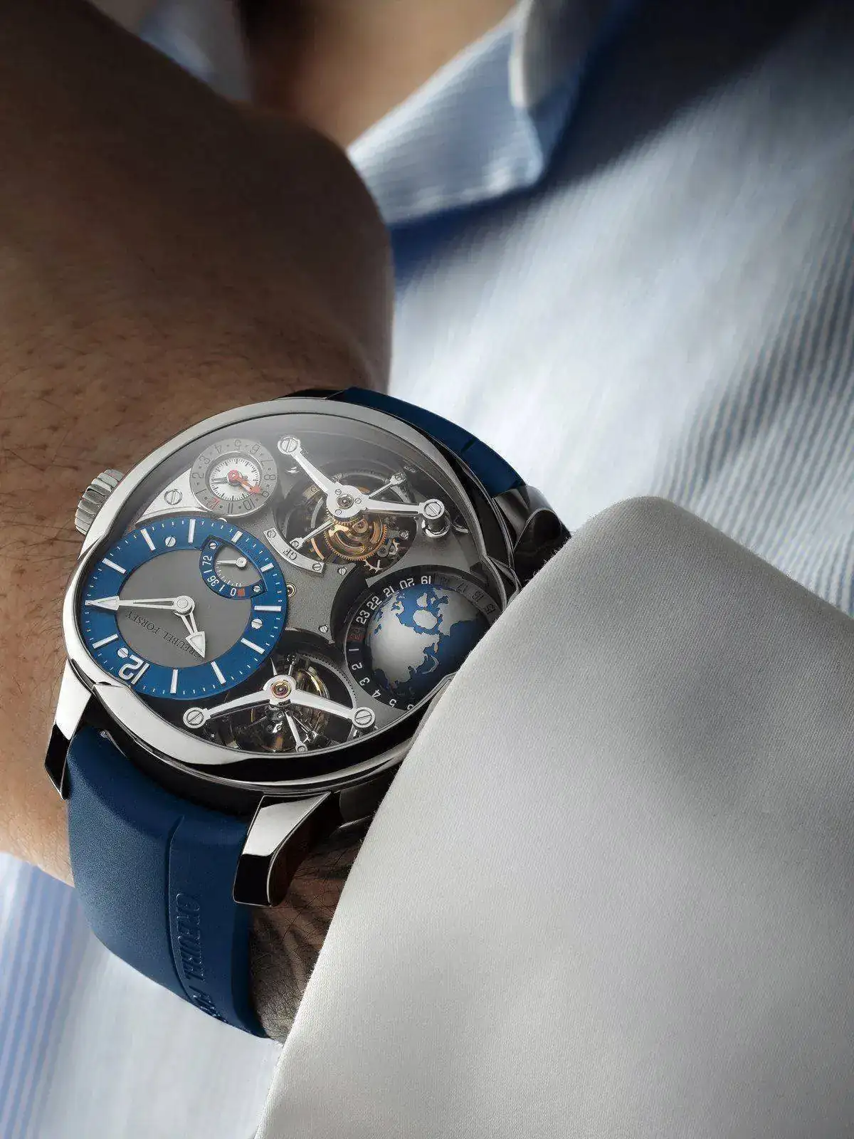 Greubel-Forsey-GMT_Quadruple_Tourbillon_titanium-4.jpg