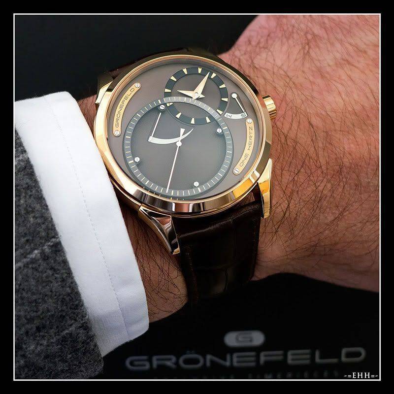 gronefeld_one_hertz_dune_wrist.jpg