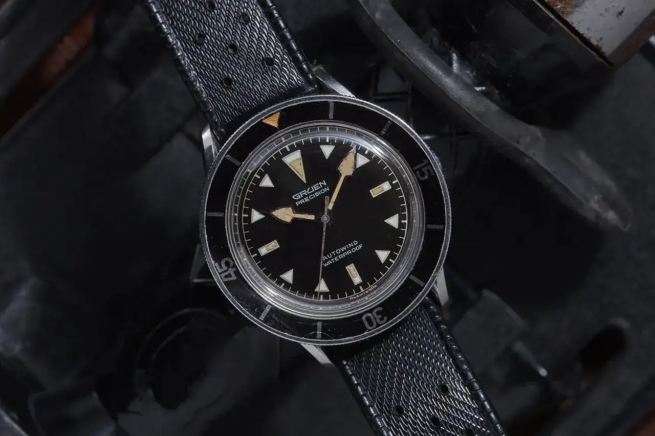Gruen_Precision_Autowind_Diver_AS01866_2.webp