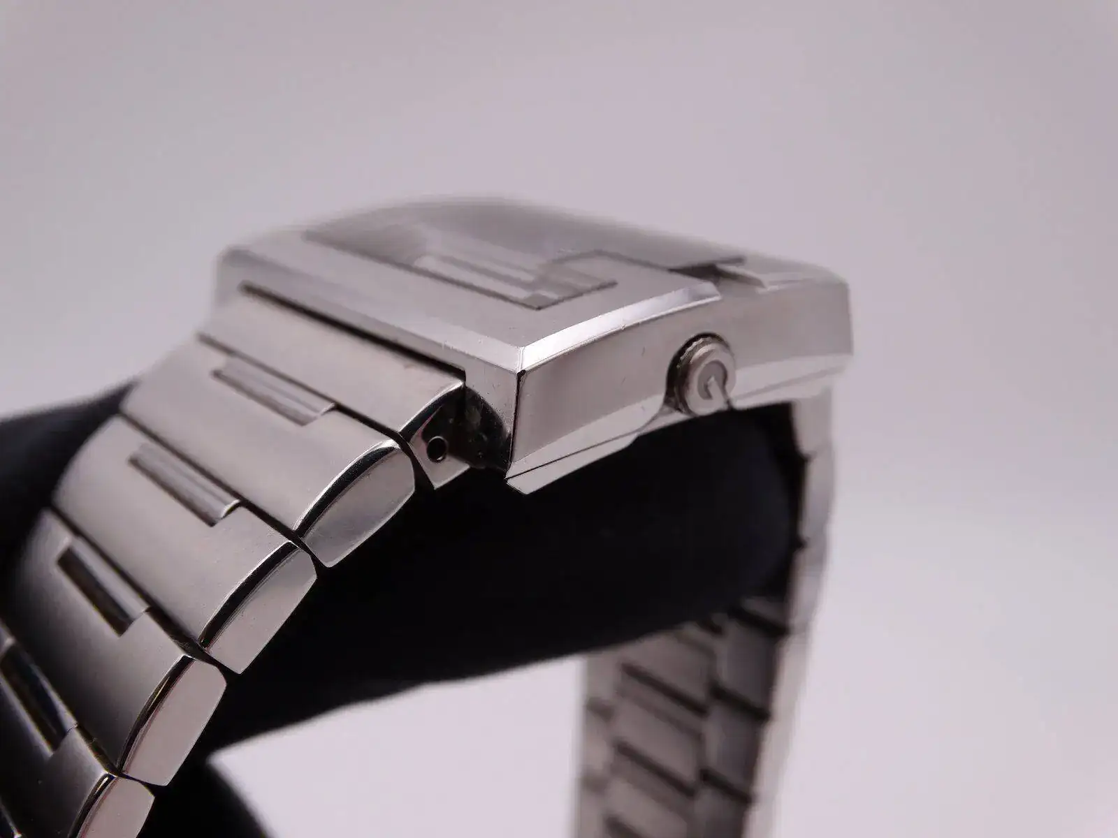 gucci quartz 2023.webp