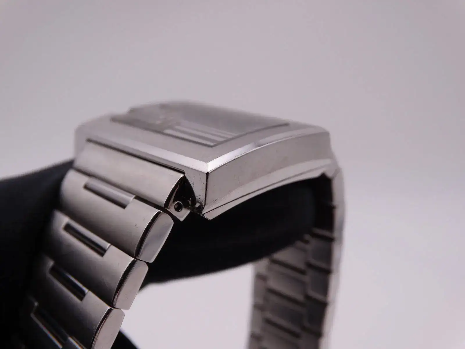 gucci quartz 2025.webp