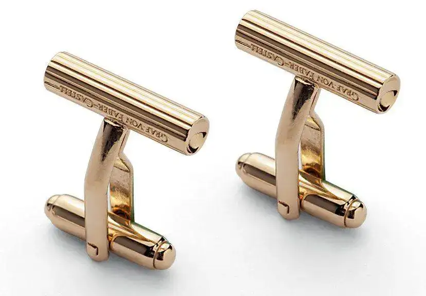 gv3417386000-graf-von-faber-castell-gold-plated-fluted-bar-cufflinks-pair.webp