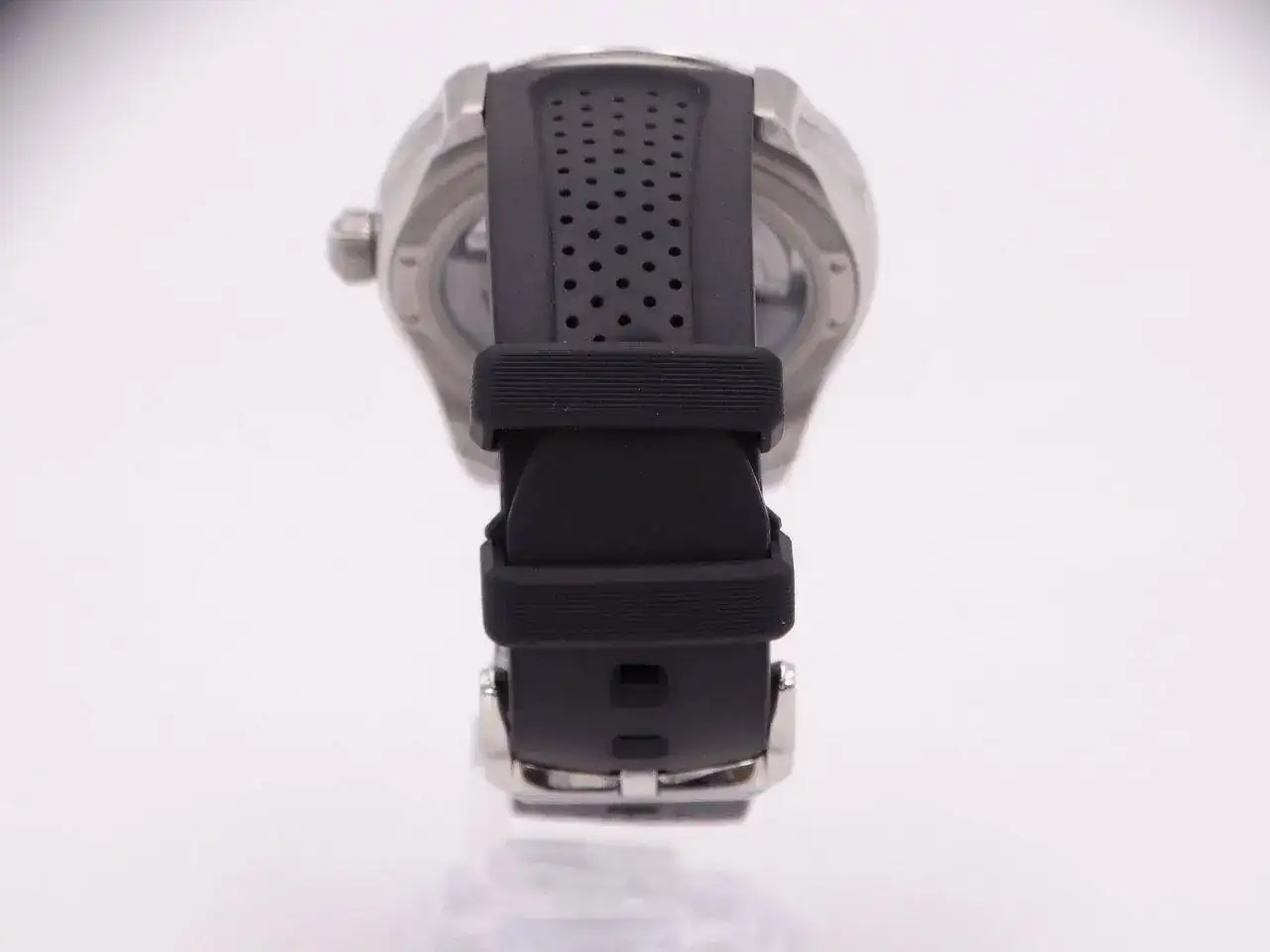 H. MOSER & CIE Pioneer Centre Seconds 02582.JPG