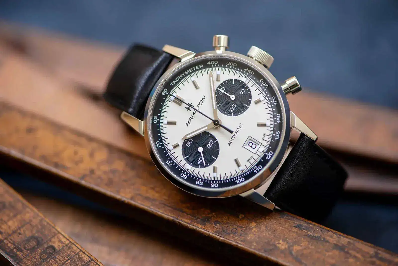 Hamilton-Intra-Matic-68-4-Auto-Chrono.webp