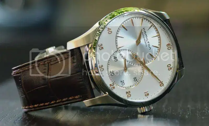 hamilton-jazzmaster-regulator-glamour2.webp