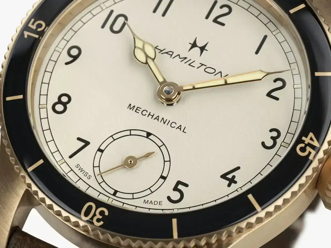 Hamilton Khaki Aviation Pilot Pioneer_43-1.webp