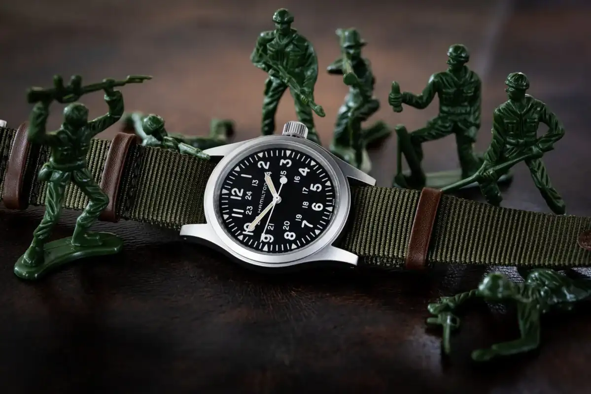 Hamilton-Khaki-Field-4-e1550074921739.webp