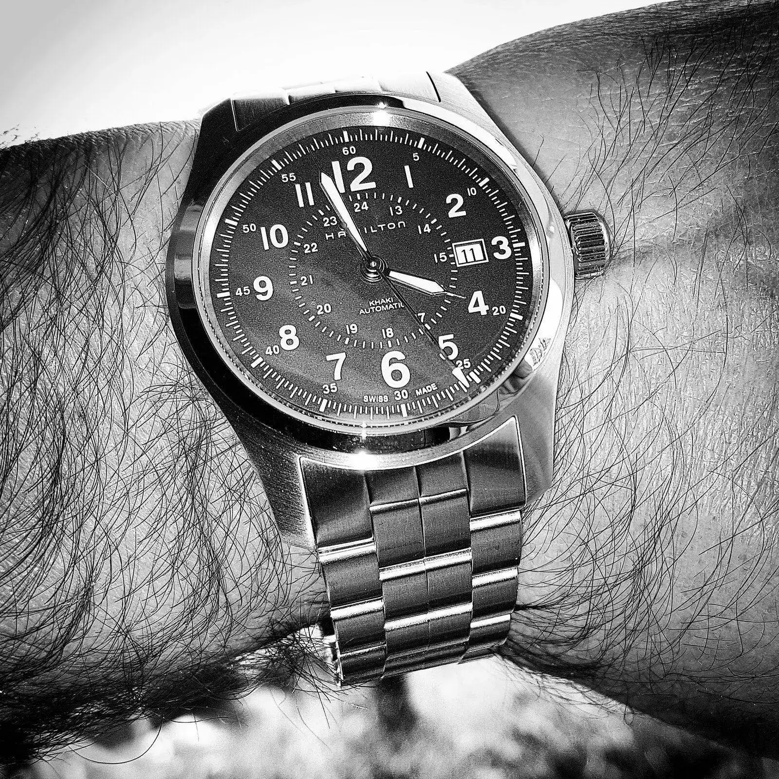 Hamilton Khaki Field Auto 42 mm 100M Blue Dial Bracelet #H70605143 (B&W) (2).webp